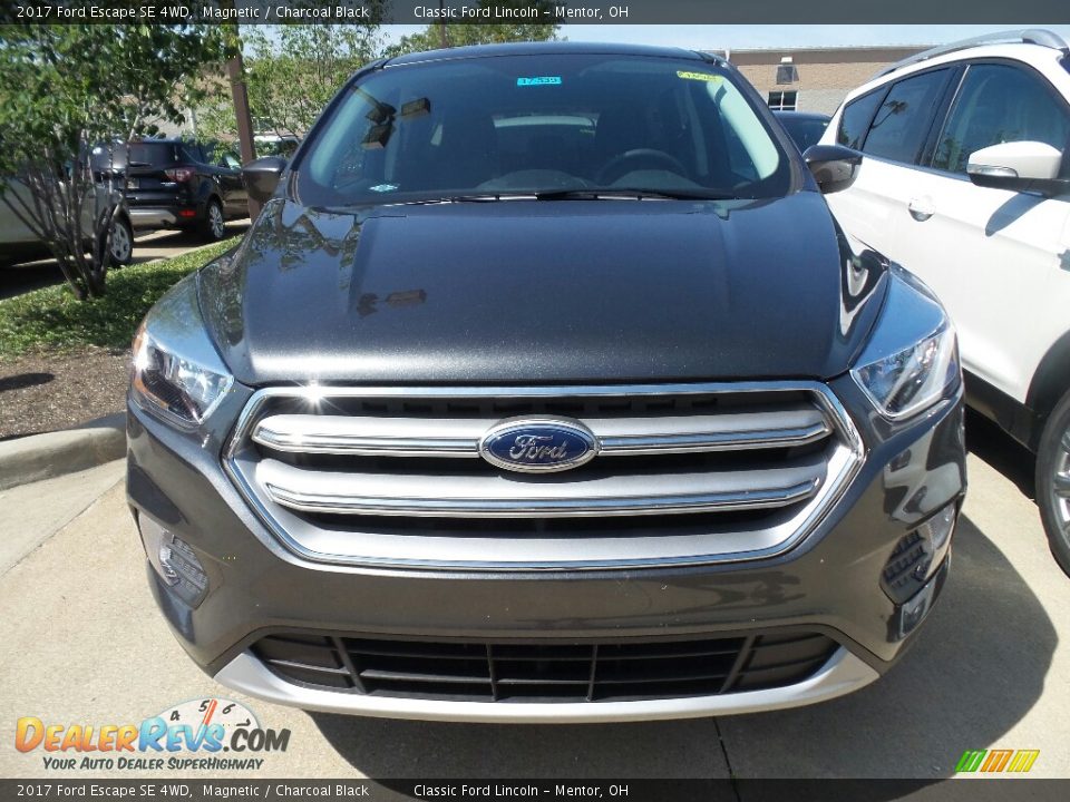 2017 Ford Escape SE 4WD Magnetic / Charcoal Black Photo #2
