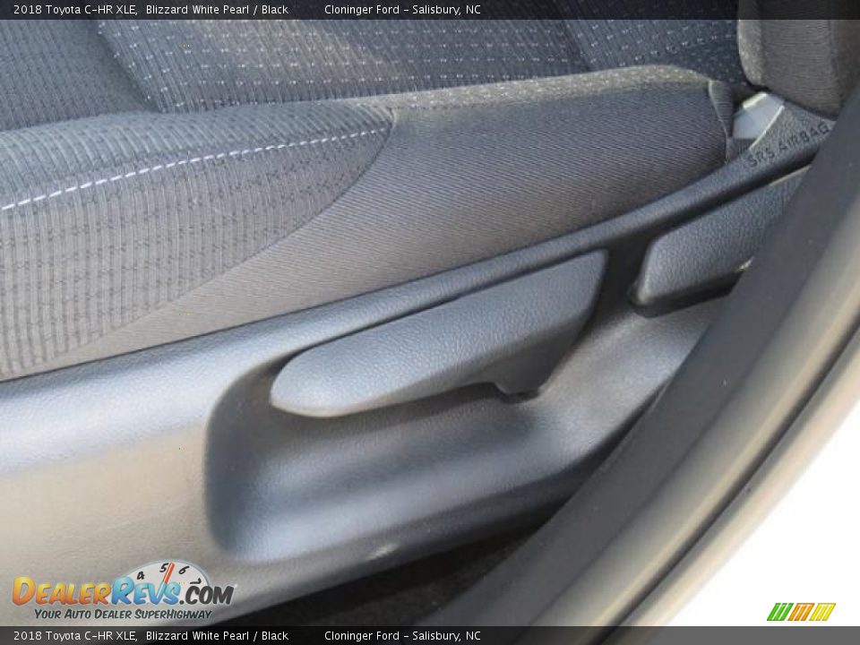 2018 Toyota C-HR XLE Blizzard White Pearl / Black Photo #12