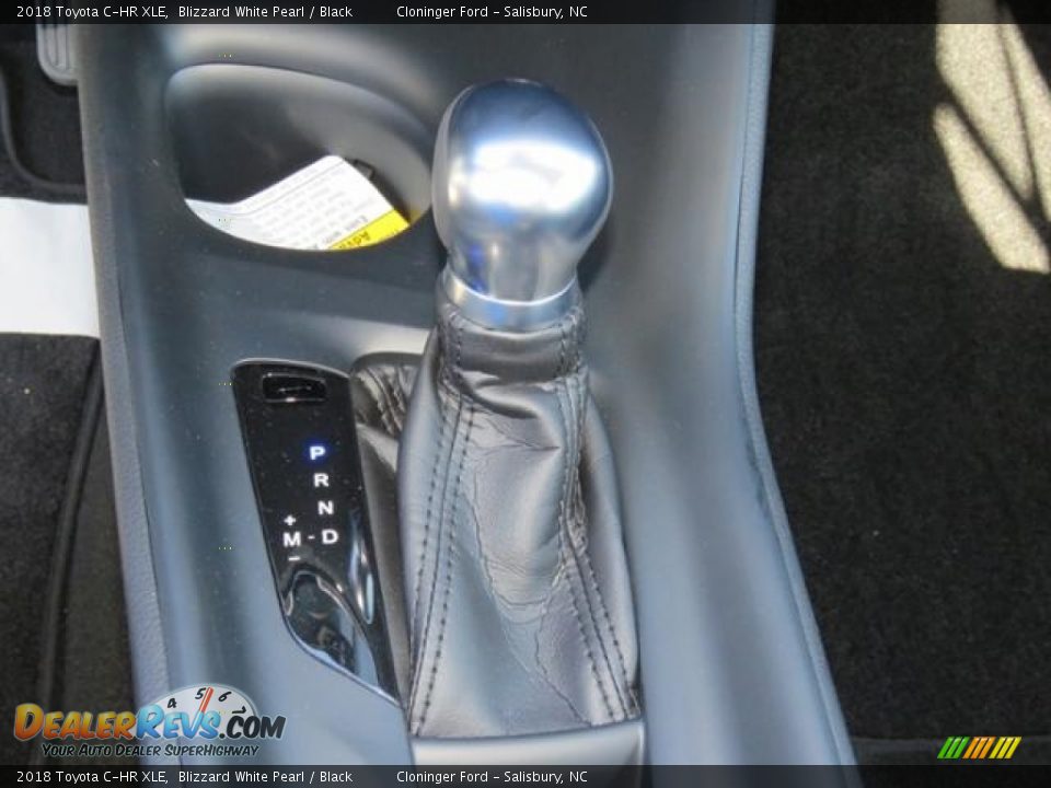 2018 Toyota C-HR XLE Blizzard White Pearl / Black Photo #18