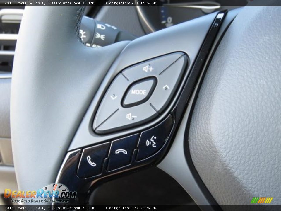 2018 Toyota C-HR XLE Blizzard White Pearl / Black Photo #19