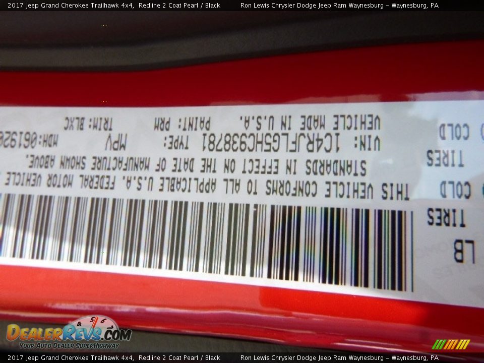 2017 Jeep Grand Cherokee Trailhawk 4x4 Redline 2 Coat Pearl / Black Photo #15
