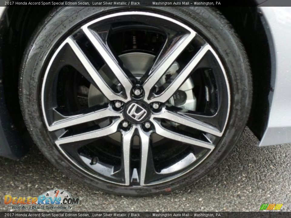 2017 Honda Accord Sport Special Edition Sedan Lunar Silver Metallic / Black Photo #3