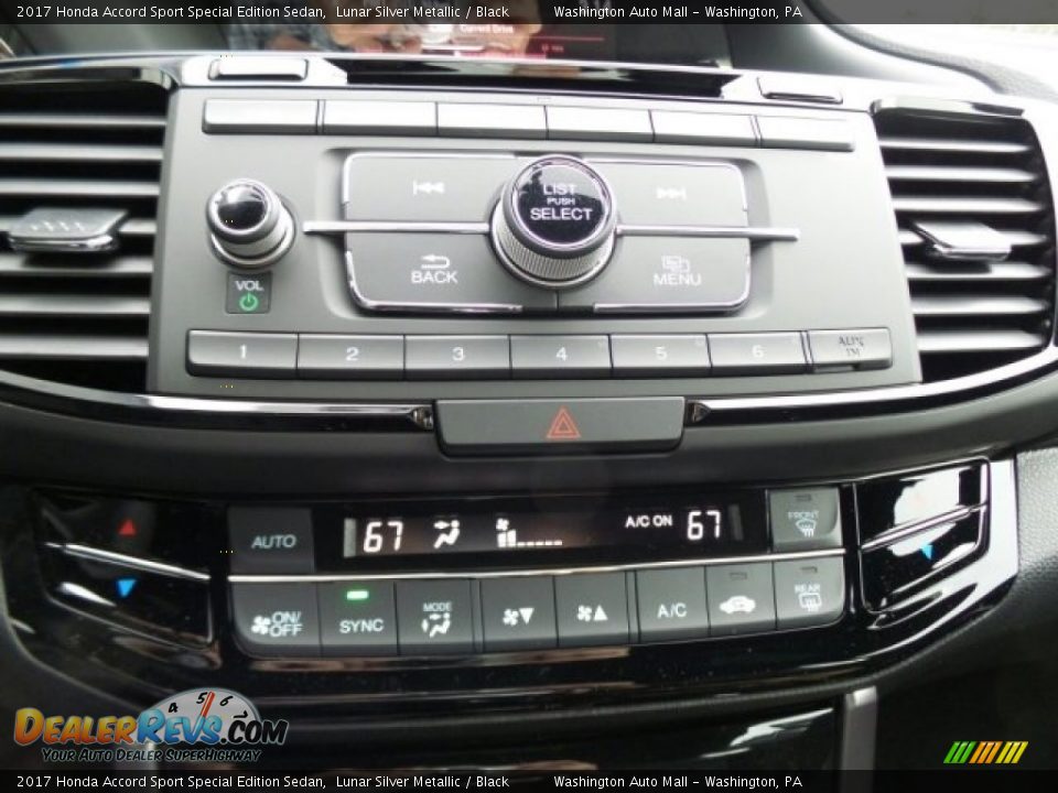 2017 Honda Accord Sport Special Edition Sedan Lunar Silver Metallic / Black Photo #26