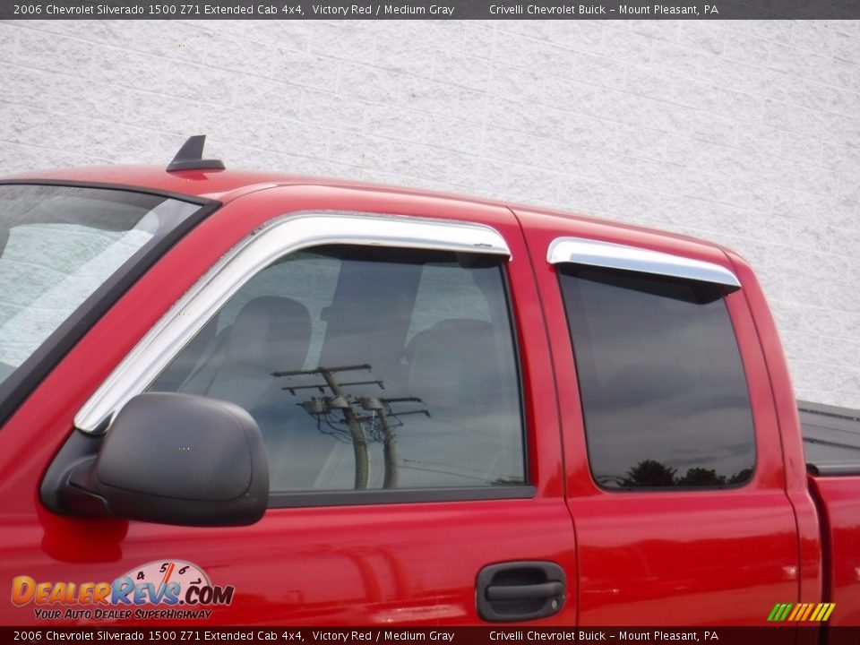 2006 Chevrolet Silverado 1500 Z71 Extended Cab 4x4 Victory Red / Medium Gray Photo #3
