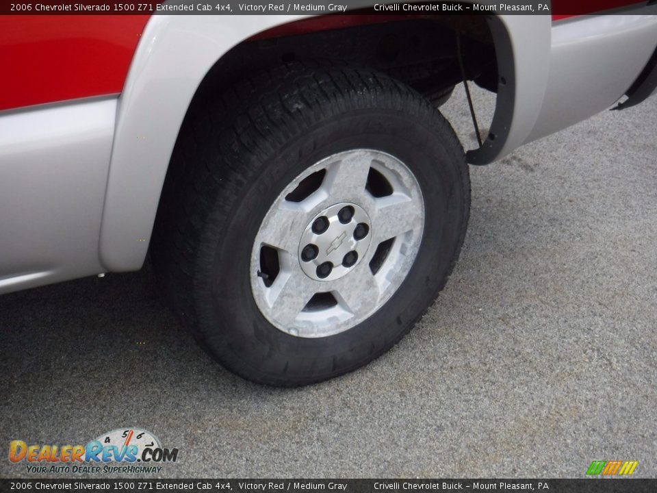 2006 Chevrolet Silverado 1500 Z71 Extended Cab 4x4 Victory Red / Medium Gray Photo #4