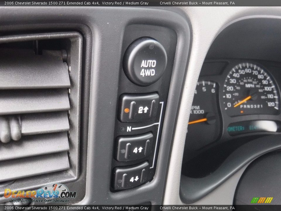 2006 Chevrolet Silverado 1500 Z71 Extended Cab 4x4 Victory Red / Medium Gray Photo #20