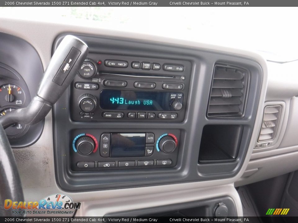 2006 Chevrolet Silverado 1500 Z71 Extended Cab 4x4 Victory Red / Medium Gray Photo #26