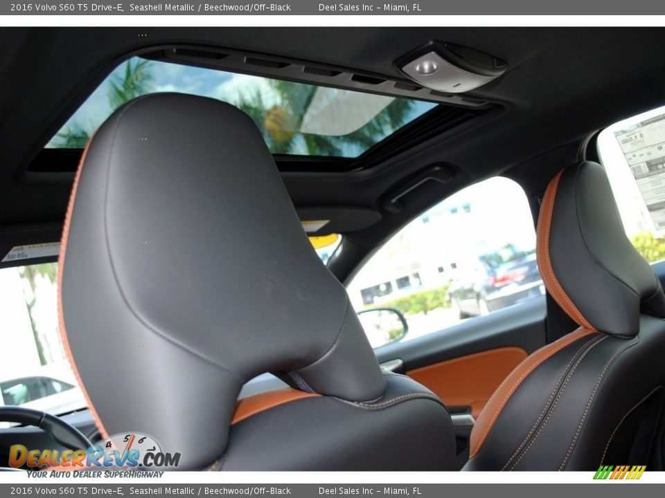 2016 Volvo S60 T5 Drive-E Seashell Metallic / Beechwood/Off-Black Photo #14