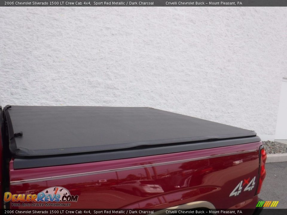 2006 Chevrolet Silverado 1500 LT Crew Cab 4x4 Sport Red Metallic / Dark Charcoal Photo #5