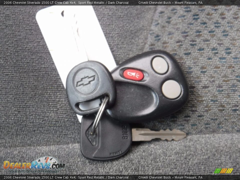 2006 Chevrolet Silverado 1500 LT Crew Cab 4x4 Sport Red Metallic / Dark Charcoal Photo #33
