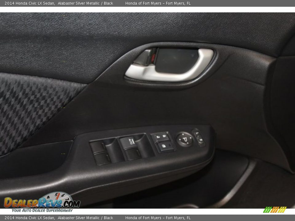 2014 Honda Civic LX Sedan Alabaster Silver Metallic / Black Photo #11