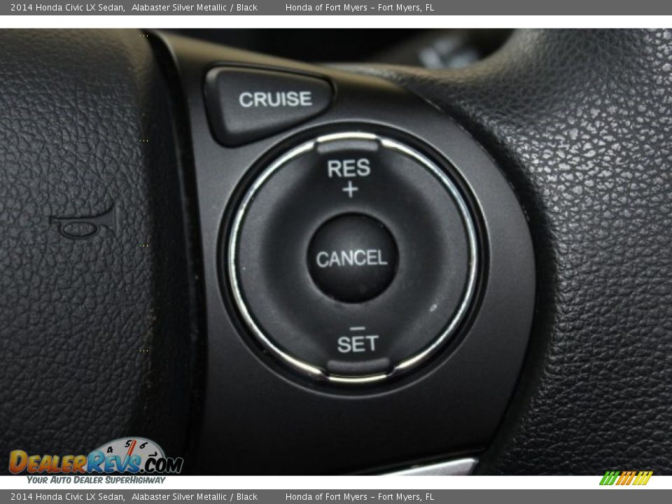 2014 Honda Civic LX Sedan Alabaster Silver Metallic / Black Photo #16