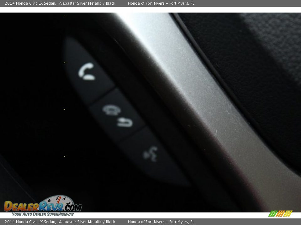 2014 Honda Civic LX Sedan Alabaster Silver Metallic / Black Photo #17