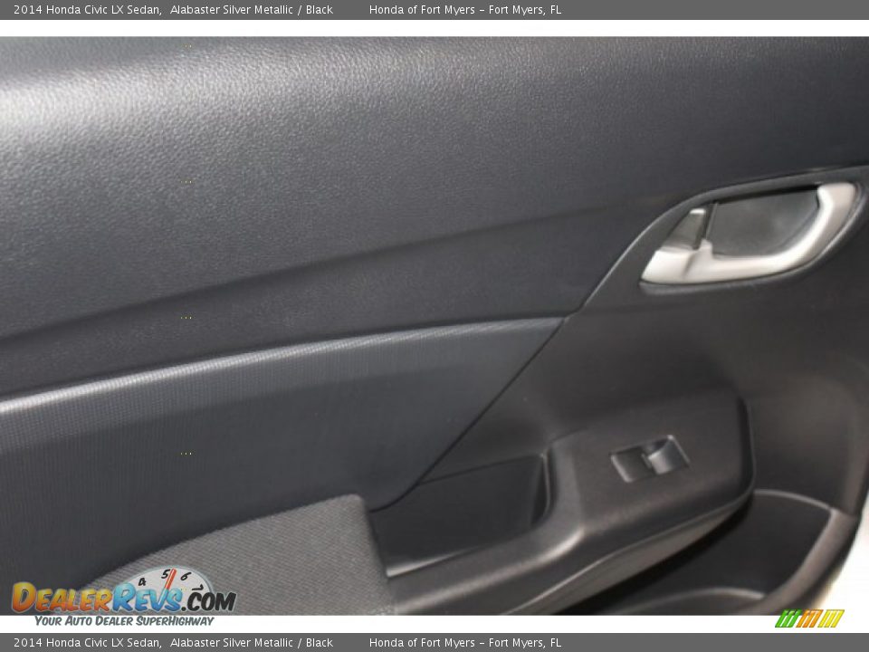 2014 Honda Civic LX Sedan Alabaster Silver Metallic / Black Photo #24
