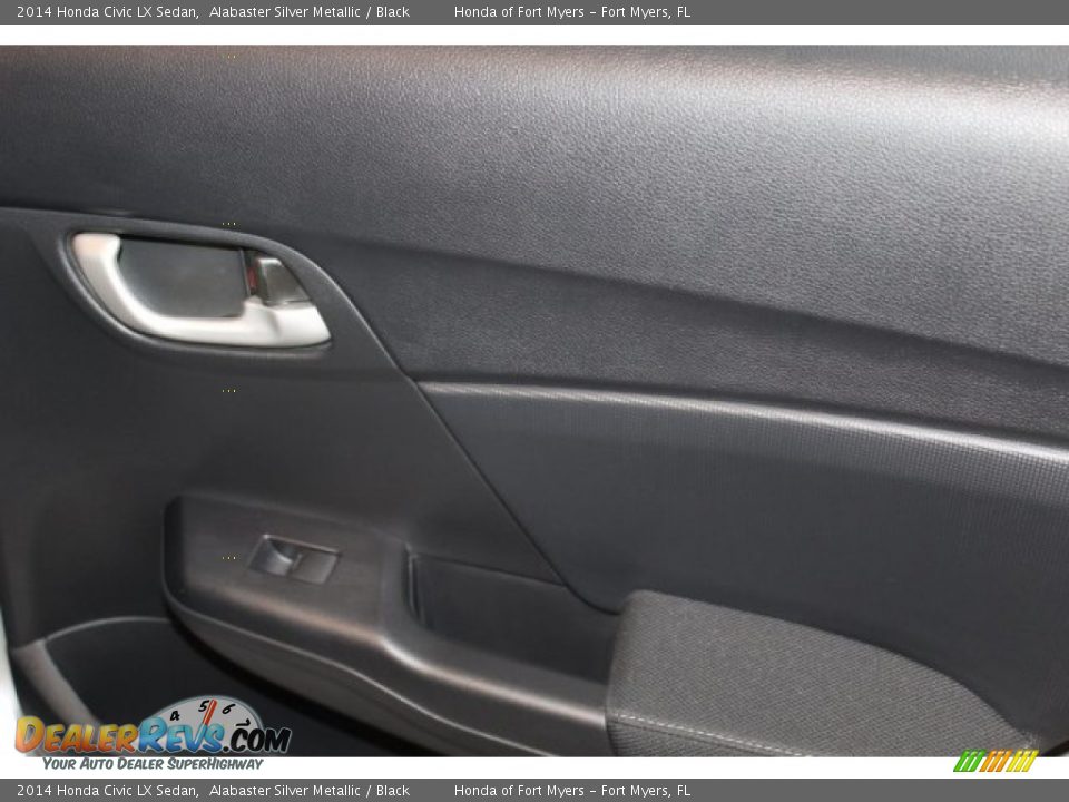 2014 Honda Civic LX Sedan Alabaster Silver Metallic / Black Photo #27