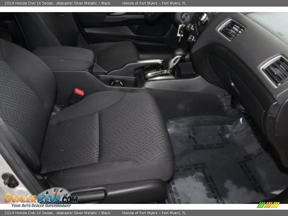 2014 Honda Civic LX Sedan Alabaster Silver Metallic / Black Photo #29