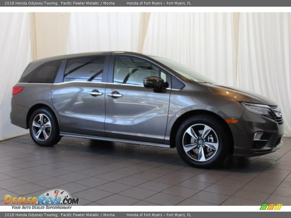 2018 Honda Odyssey Touring Pacific Pewter Metallic / Mocha Photo #2