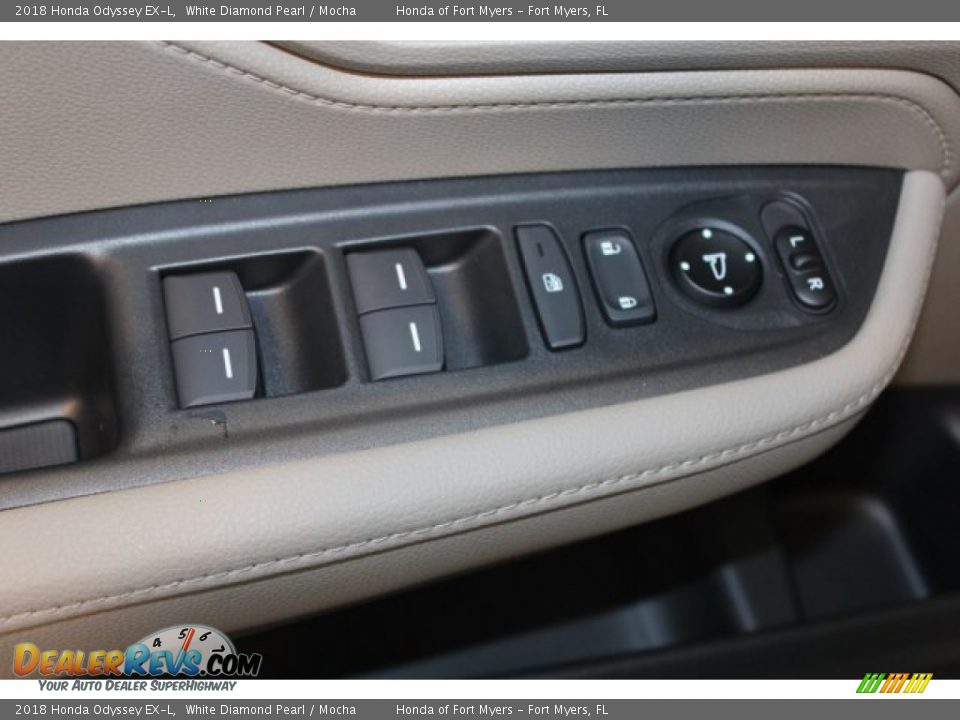 2018 Honda Odyssey EX-L White Diamond Pearl / Mocha Photo #10