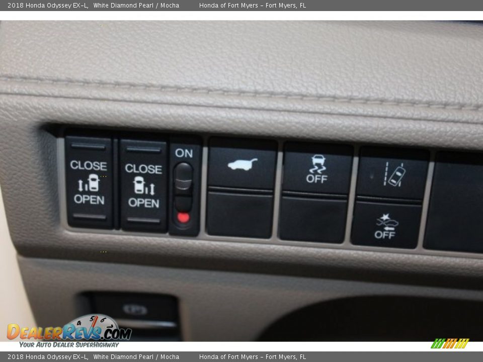 2018 Honda Odyssey EX-L White Diamond Pearl / Mocha Photo #13