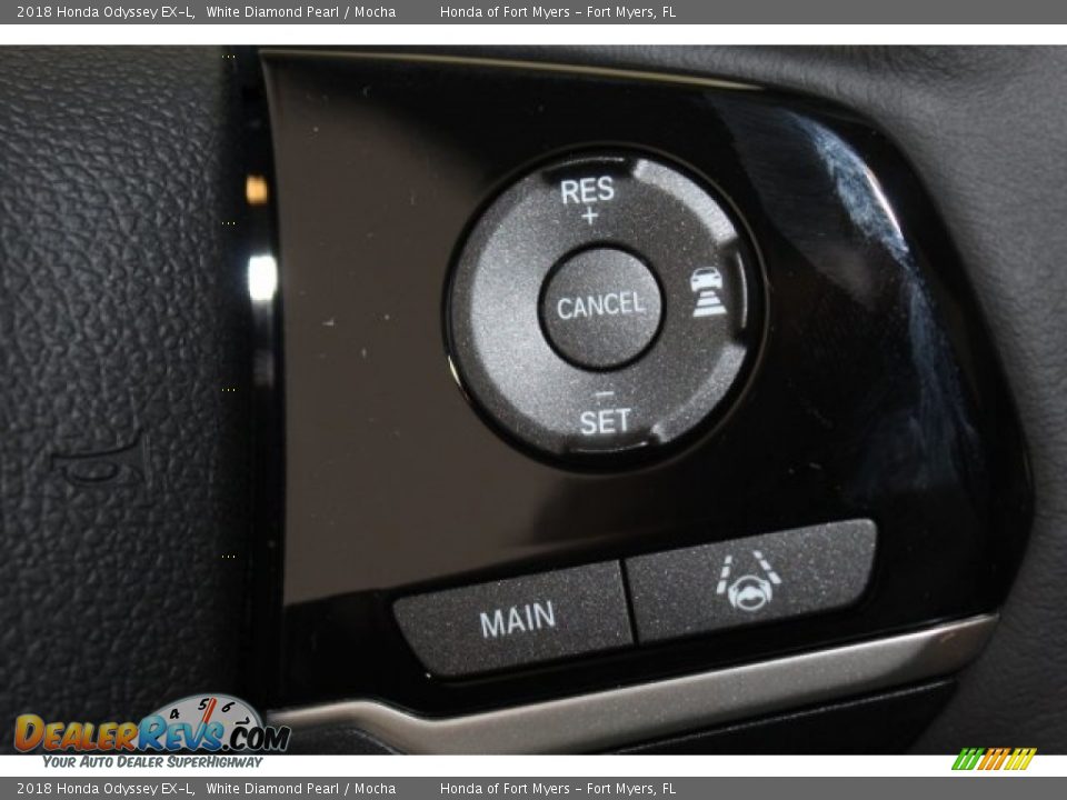 2018 Honda Odyssey EX-L White Diamond Pearl / Mocha Photo #15