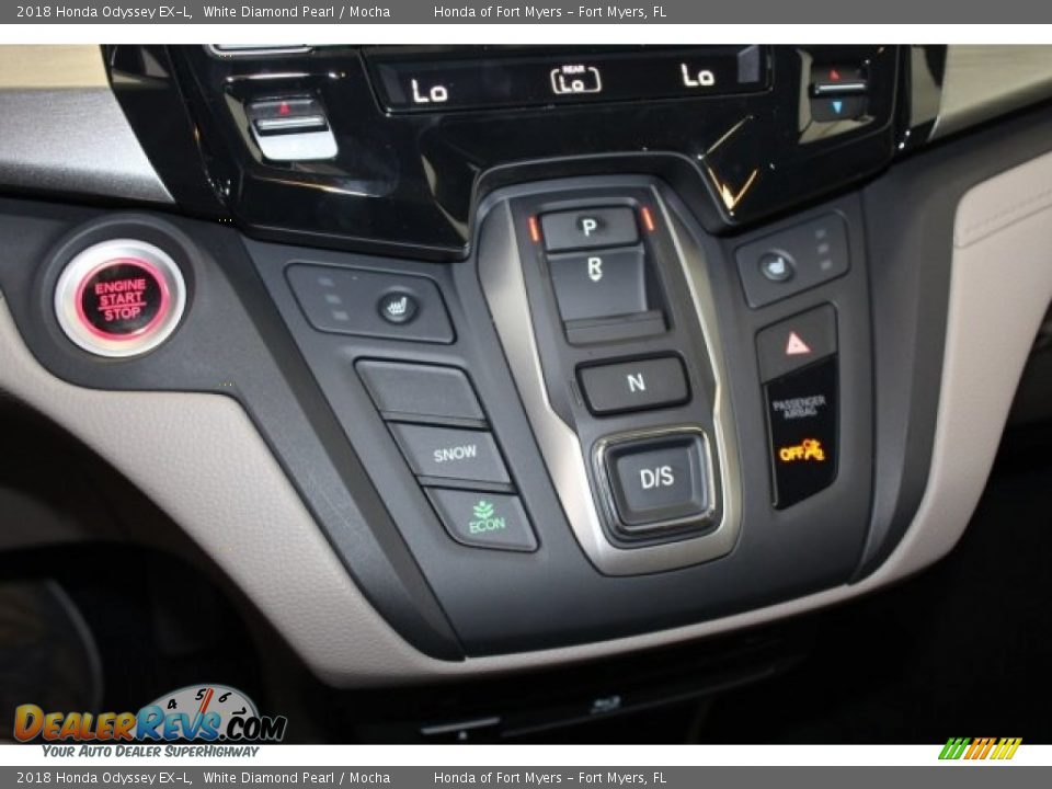 2018 Honda Odyssey EX-L White Diamond Pearl / Mocha Photo #21