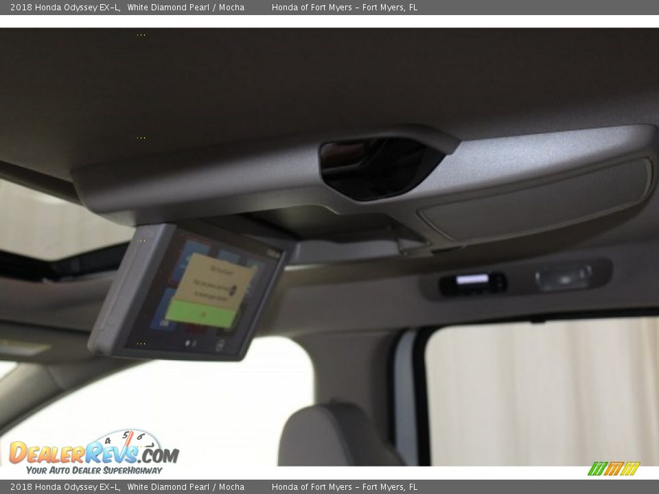 2018 Honda Odyssey EX-L White Diamond Pearl / Mocha Photo #24