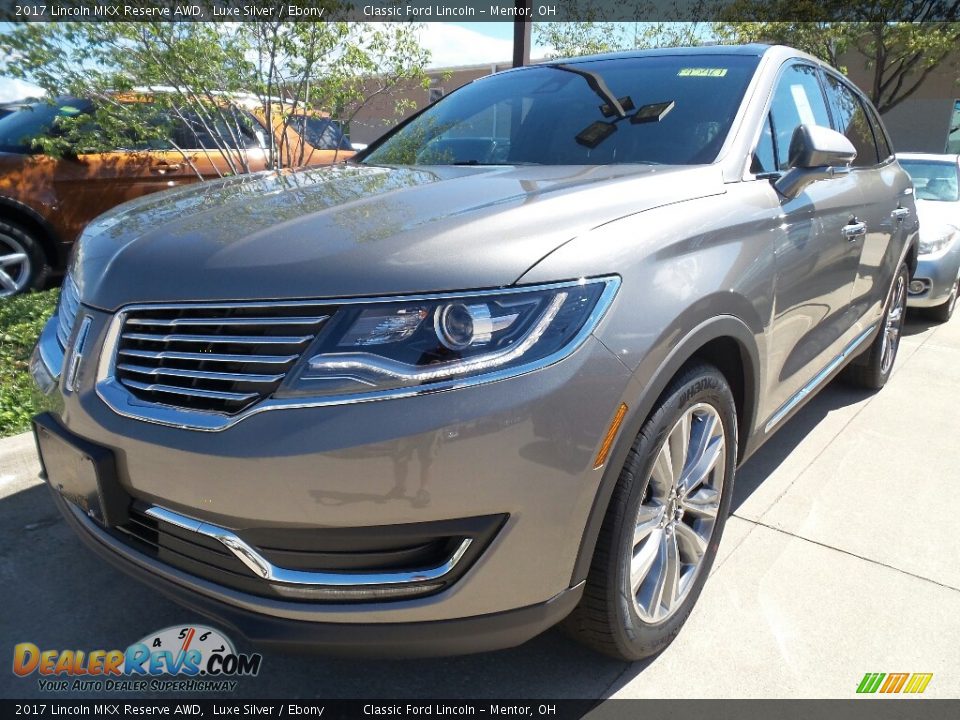 Front 3/4 View of 2017 Lincoln MKX Reserve AWD Photo #1