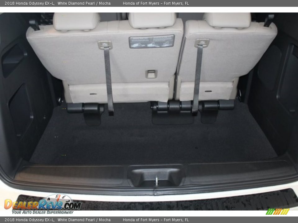 2018 Honda Odyssey EX-L White Diamond Pearl / Mocha Photo #26