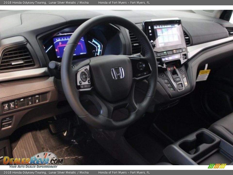 2018 Honda Odyssey Touring Lunar Silver Metallic / Mocha Photo #13