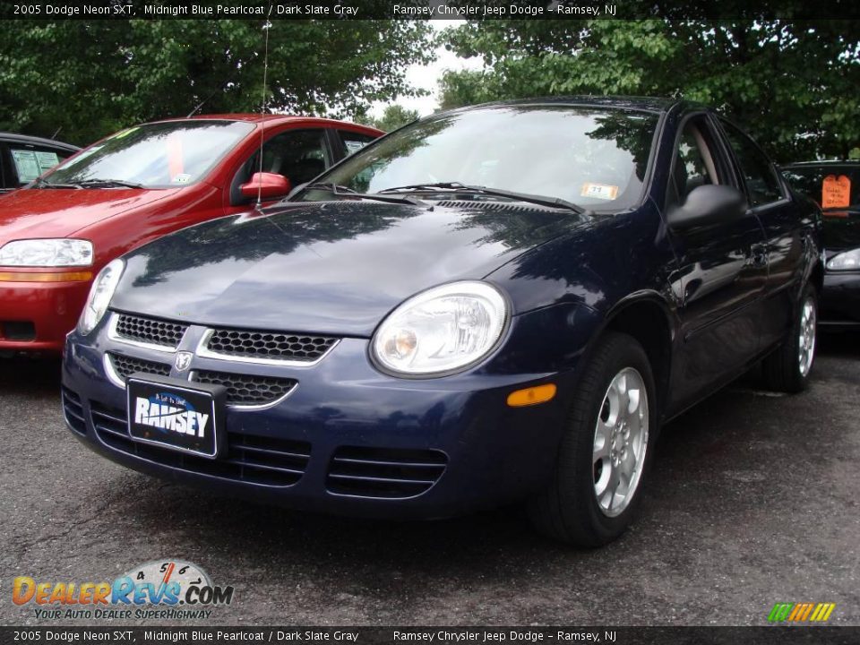 2005 Dodge Neon SXT Midnight Blue Pearlcoat / Dark Slate Gray Photo #1