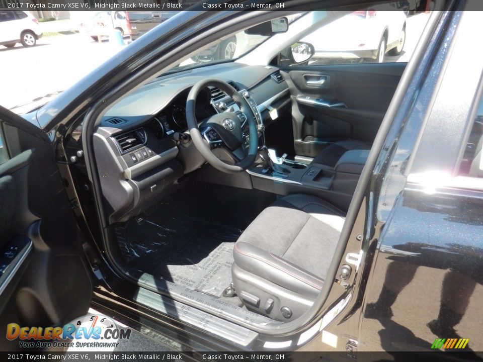 2017 Toyota Camry XSE V6 Midnight Black Metallic / Black Photo #3