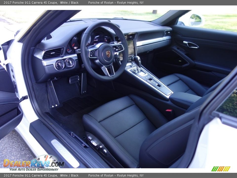Front Seat of 2017 Porsche 911 Carrera 4S Coupe Photo #12