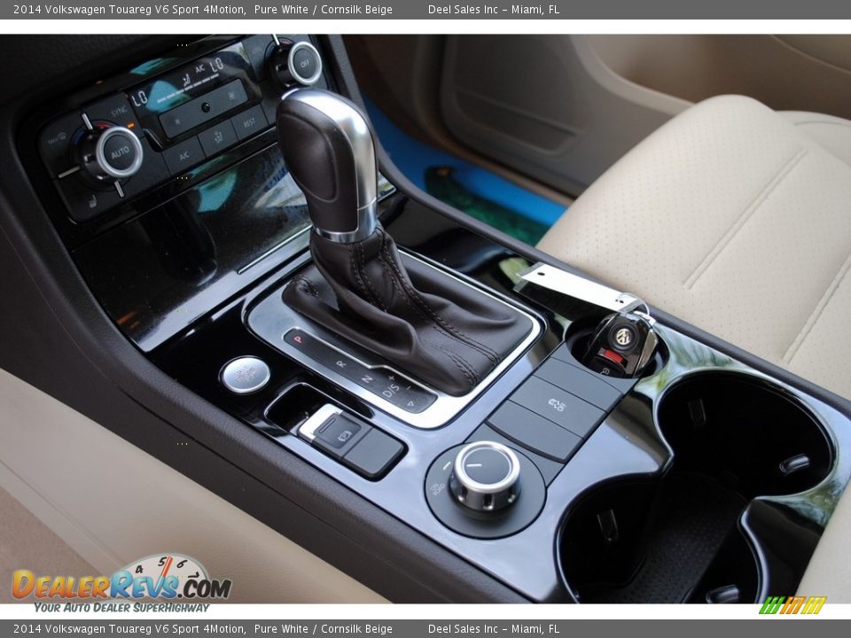 2014 Volkswagen Touareg V6 Sport 4Motion Pure White / Cornsilk Beige Photo #15