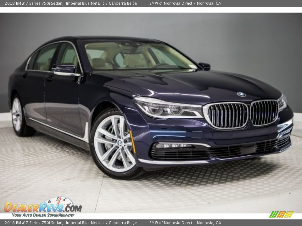 Front 3/4 View of 2018 BMW 7 Series 750i Sedan Photo #12
