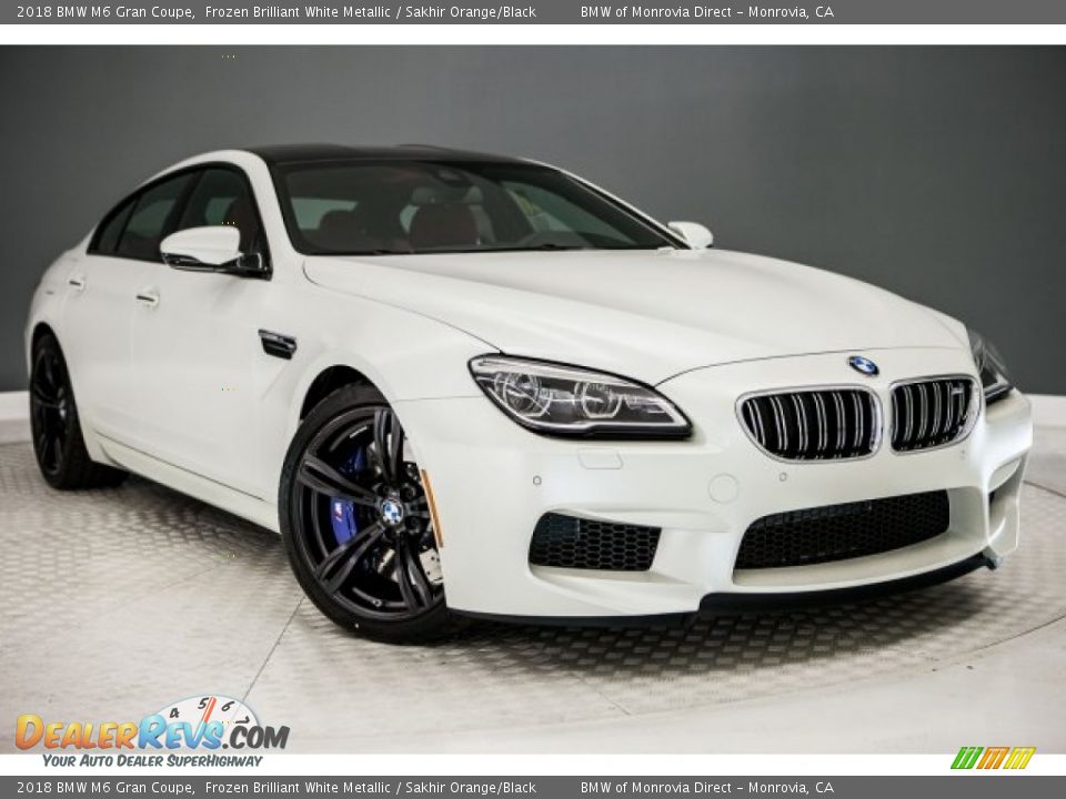 Front 3/4 View of 2018 BMW M6 Gran Coupe Photo #12