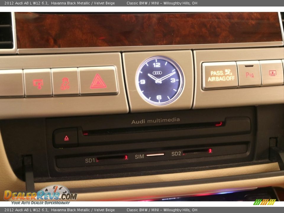 Controls of 2012 Audi A8 L W12 6.3 Photo #23