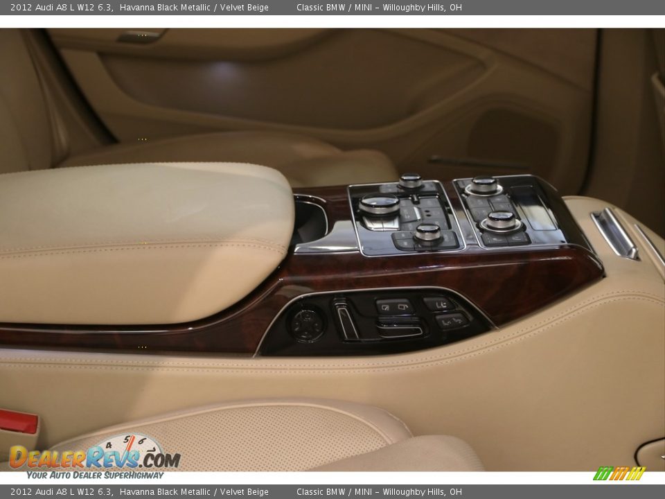 Controls of 2012 Audi A8 L W12 6.3 Photo #31