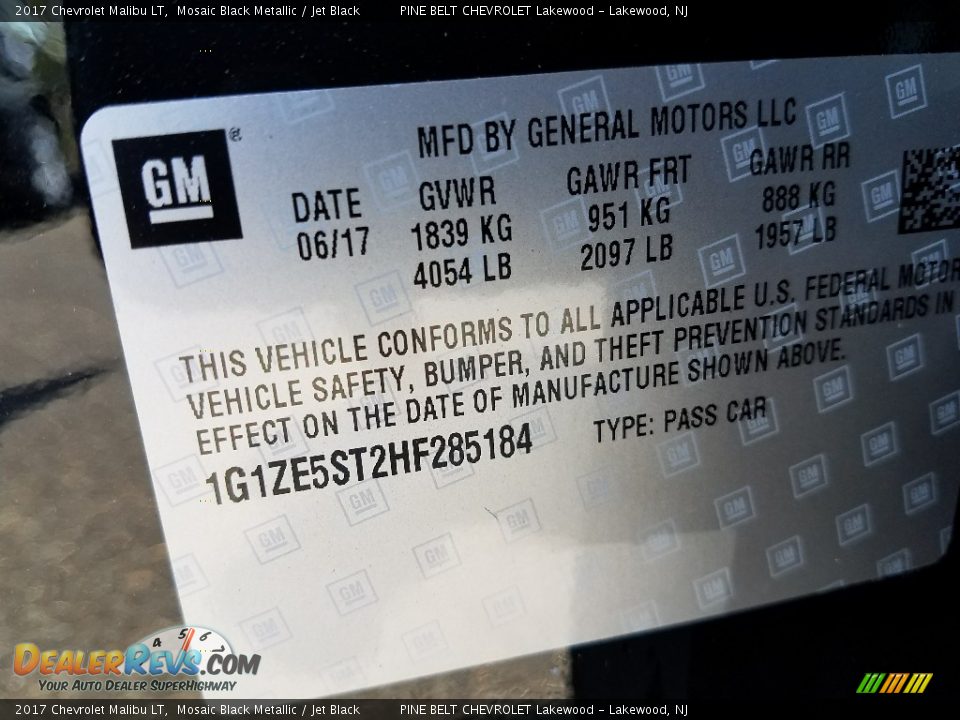 2017 Chevrolet Malibu LT Mosaic Black Metallic / Jet Black Photo #9