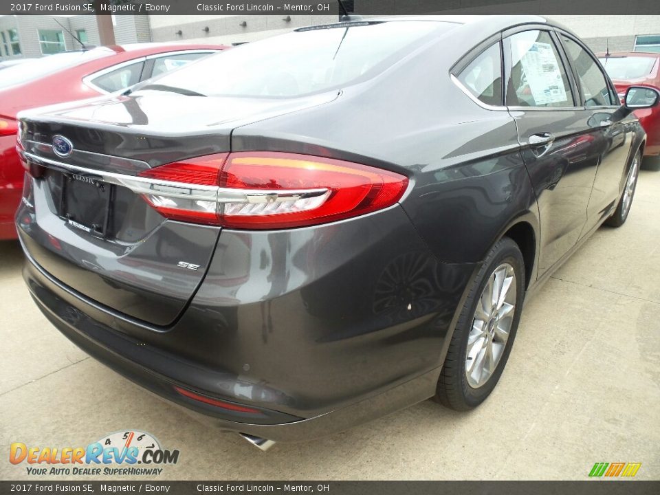2017 Ford Fusion SE Magnetic / Ebony Photo #3