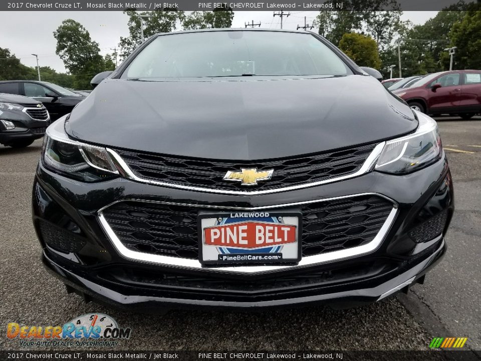 2017 Chevrolet Cruze LT Mosaic Black Metallic / Jet Black Photo #2