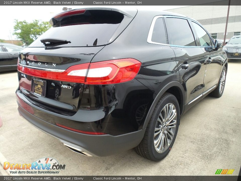 2017 Lincoln MKX Reserve AWD Black Velvet / Ebony Photo #4