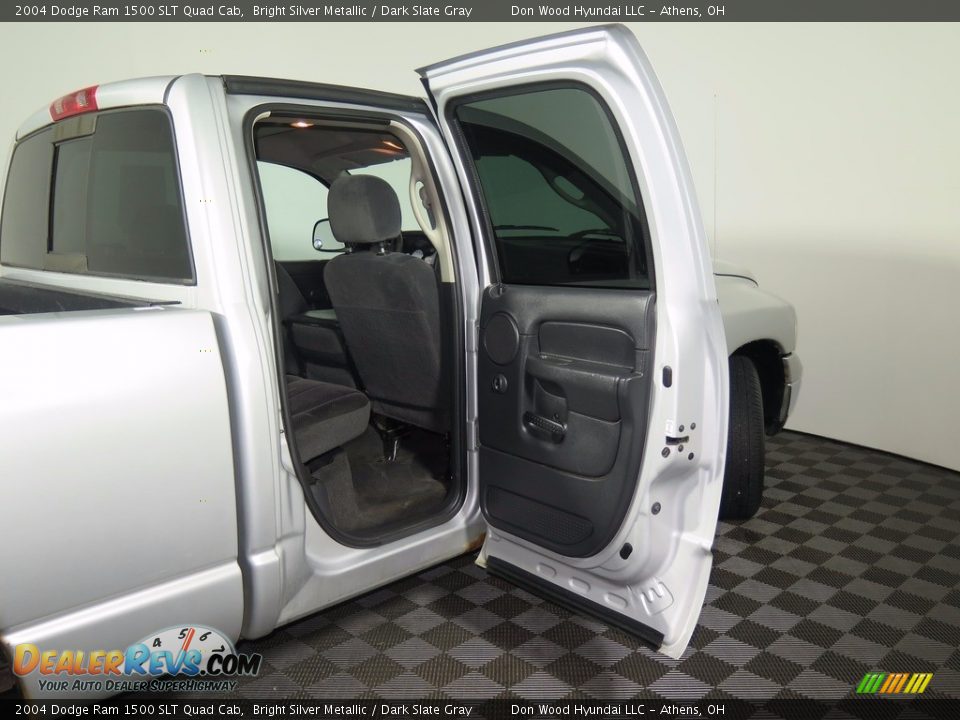 2004 Dodge Ram 1500 SLT Quad Cab Bright Silver Metallic / Dark Slate Gray Photo #23