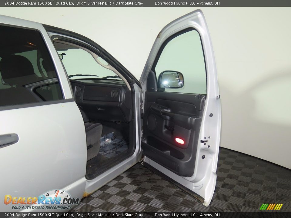 2004 Dodge Ram 1500 SLT Quad Cab Bright Silver Metallic / Dark Slate Gray Photo #24
