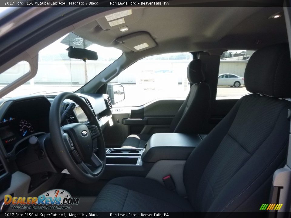 2017 Ford F150 XL SuperCab 4x4 Magnetic / Black Photo #10