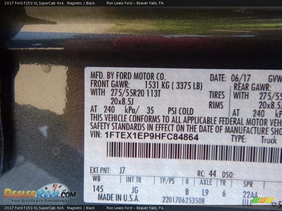 2017 Ford F150 XL SuperCab 4x4 Magnetic / Black Photo #14