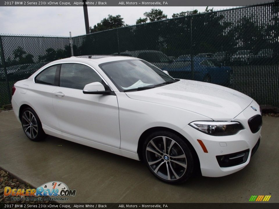 Front 3/4 View of 2017 BMW 2 Series 230i xDrive Coupe Photo #1