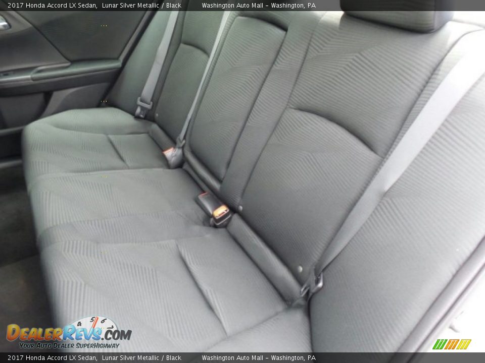 2017 Honda Accord LX Sedan Lunar Silver Metallic / Black Photo #11