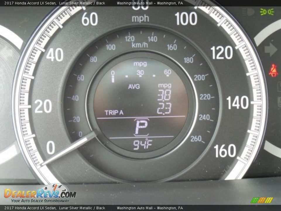 2017 Honda Accord LX Sedan Lunar Silver Metallic / Black Photo #18