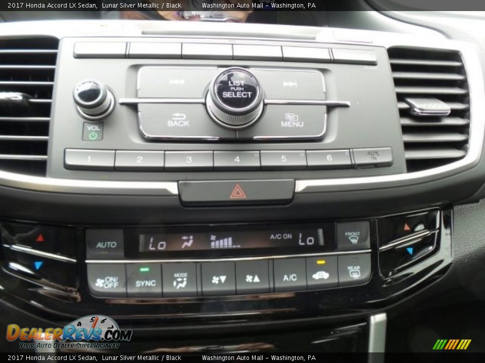 2017 Honda Accord LX Sedan Lunar Silver Metallic / Black Photo #25