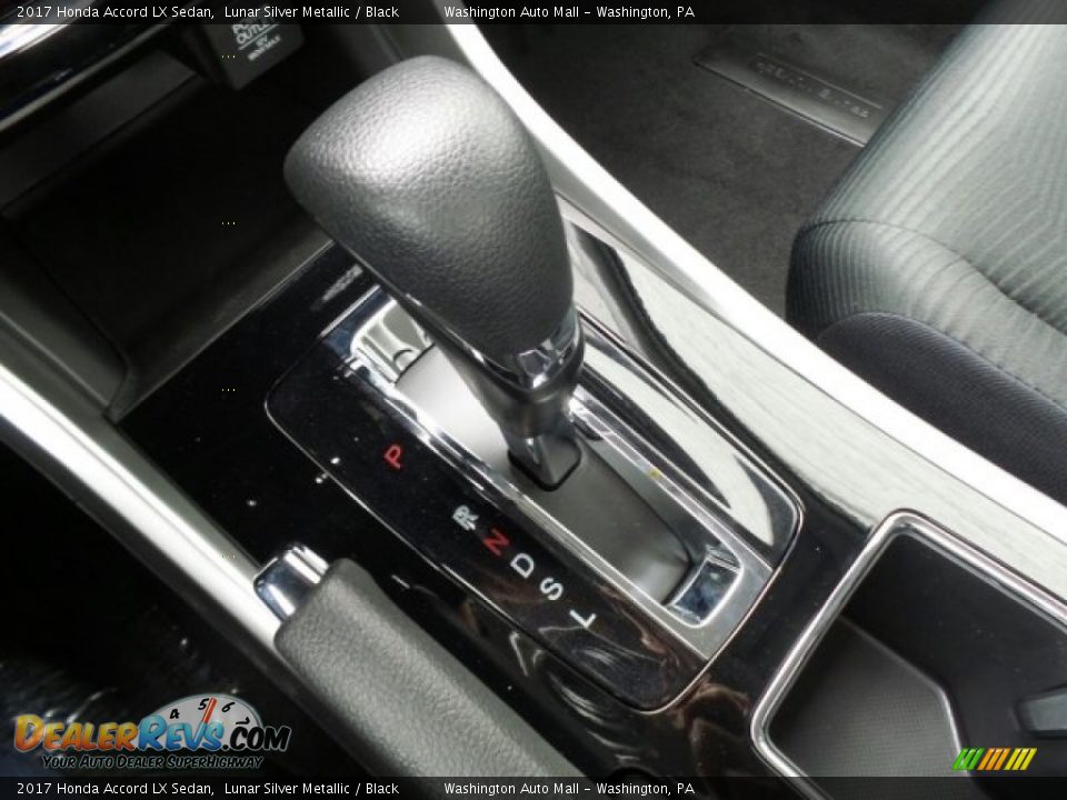 2017 Honda Accord LX Sedan Lunar Silver Metallic / Black Photo #27